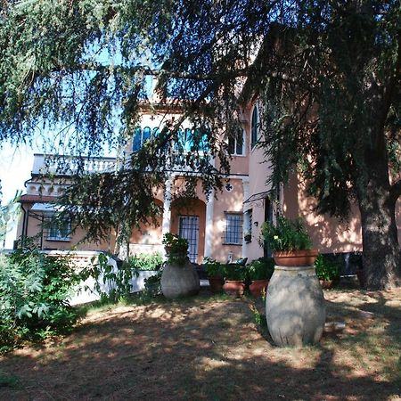 Villa Rocca Leivi Luaran gambar