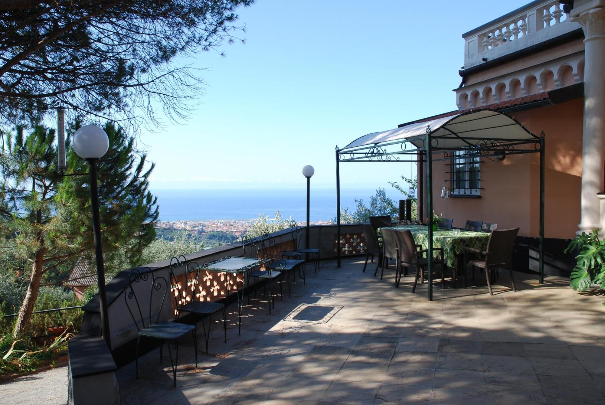 Villa Rocca Leivi Luaran gambar
